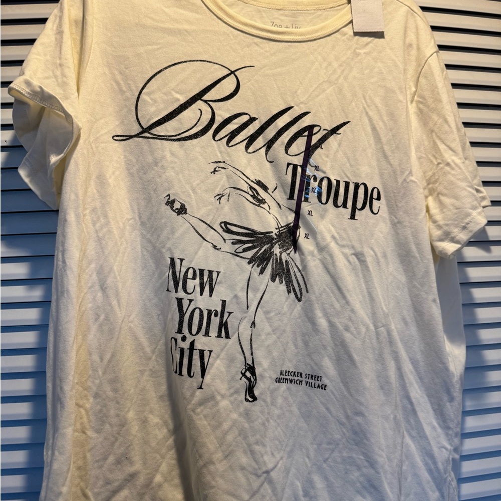 Zoe + Liv Light Cream Scoop Neck Tee